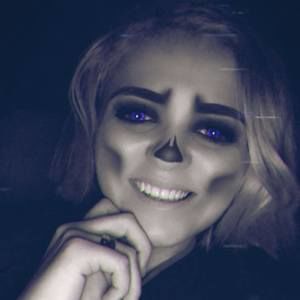 Meet your Posher, Kelli